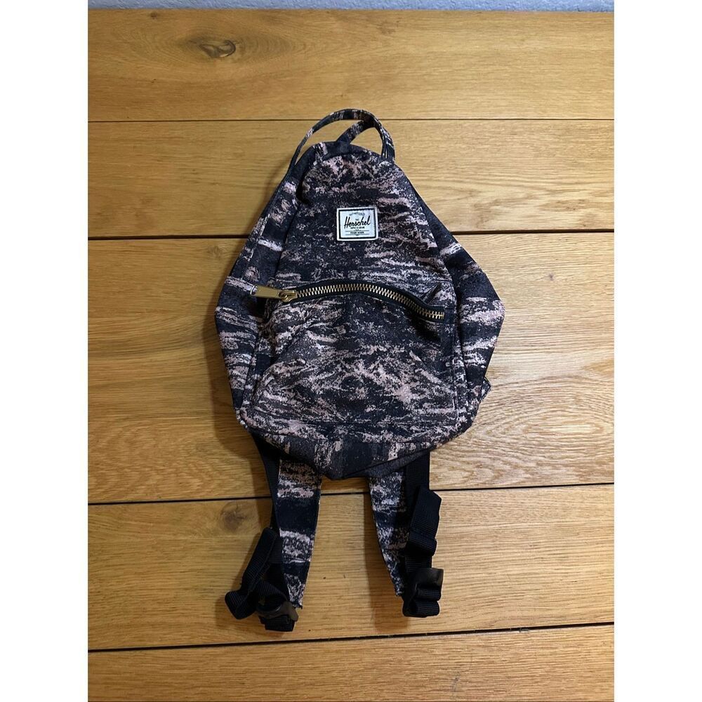 Herschel Supply Co. Nova Backpack patterned design